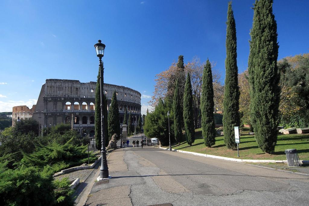 Fori Imperiali Apartment Рим Екстериор снимка