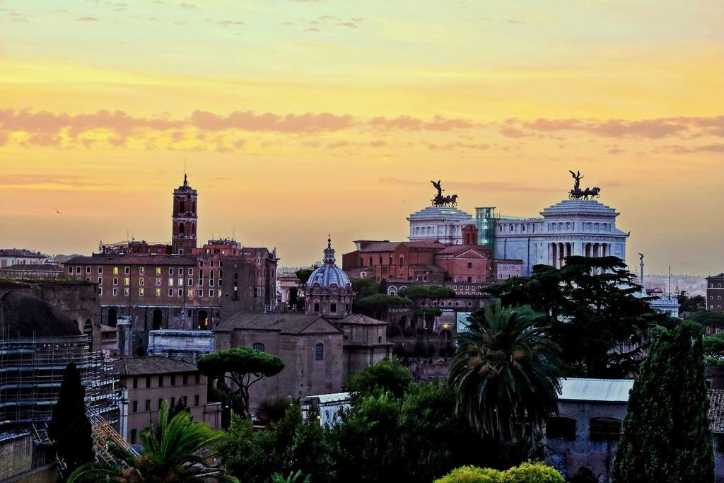Fori Imperiali Apartment Рим Екстериор снимка